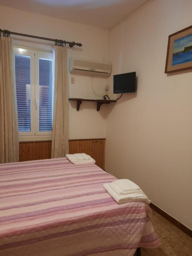 Hotel Villa Claudio Marina di Massa Eksteriør billede