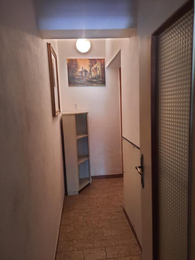 Hotel Villa Claudio Marina di Massa Eksteriør billede